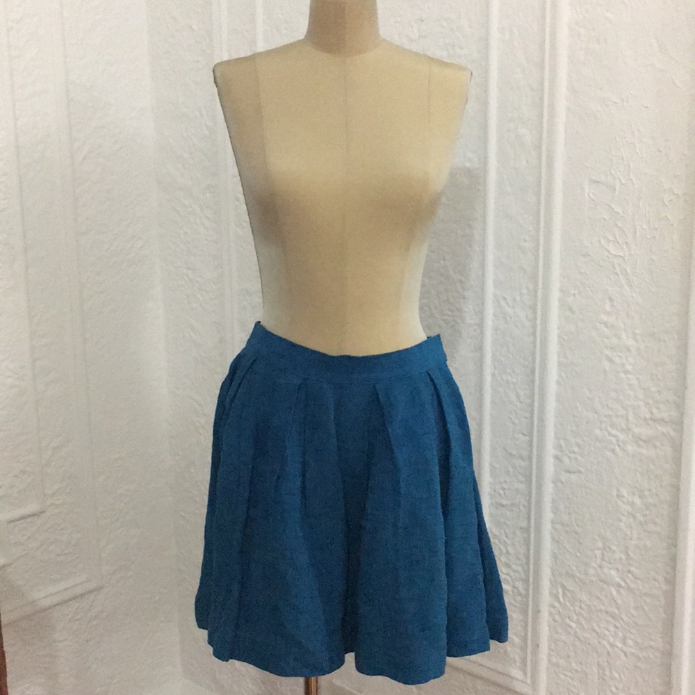 Creatures of Comfort teal pleated skirt